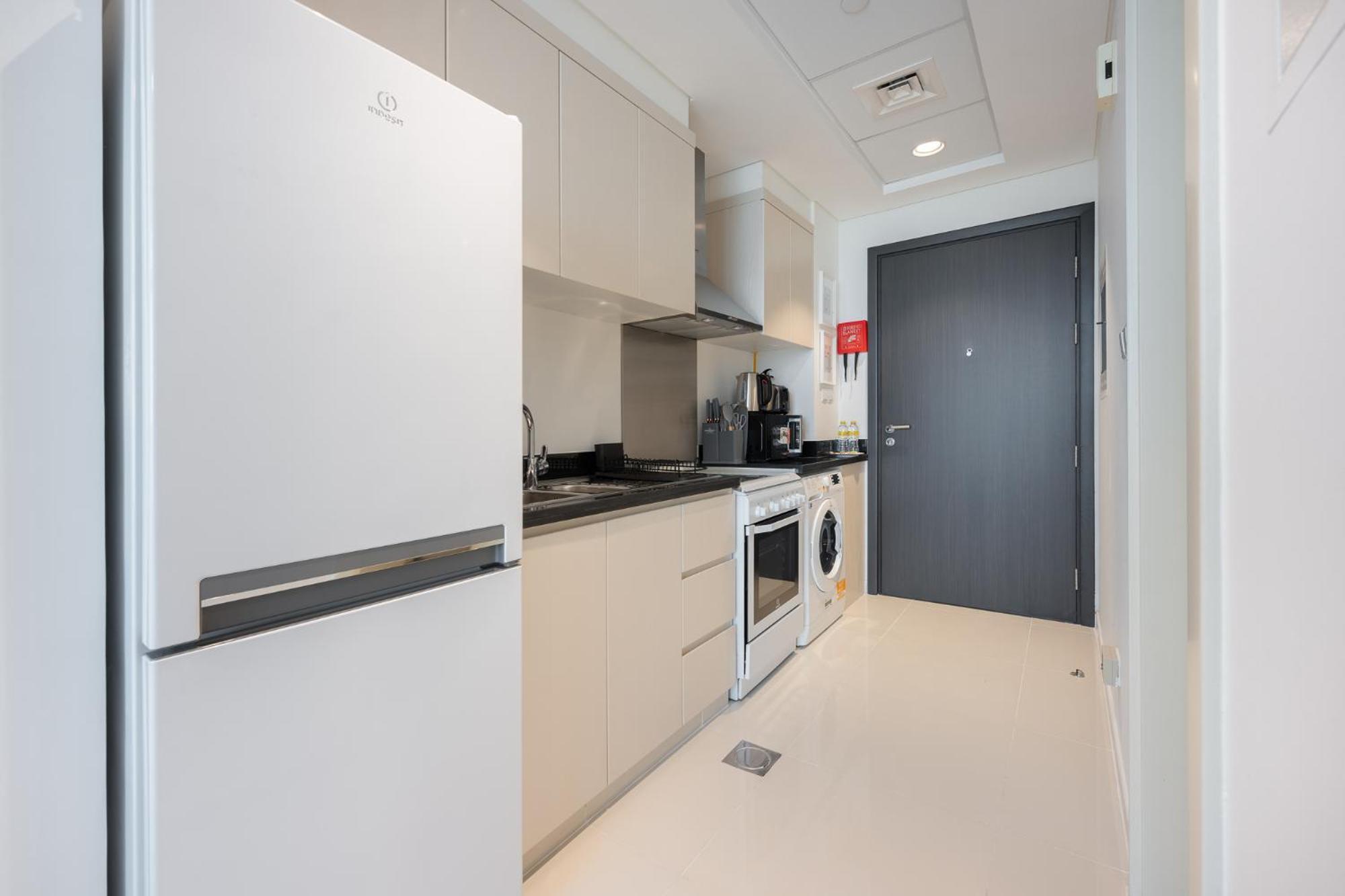 Spacious 1-bedroom At Carson C In Damac Hills With Peaceful Vibes *
